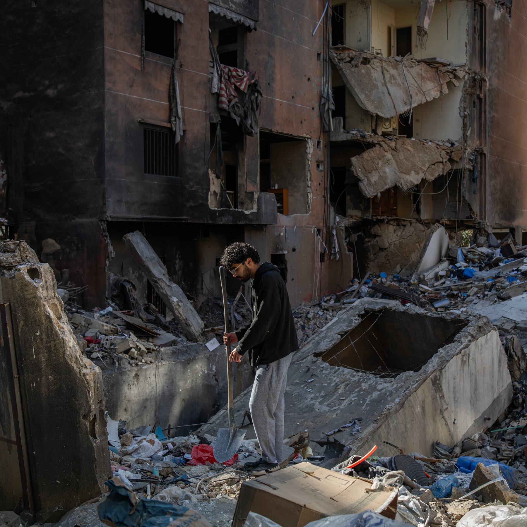 After Israel-Hezbollah Truce, Lebanon Ponders How to Clear Debris