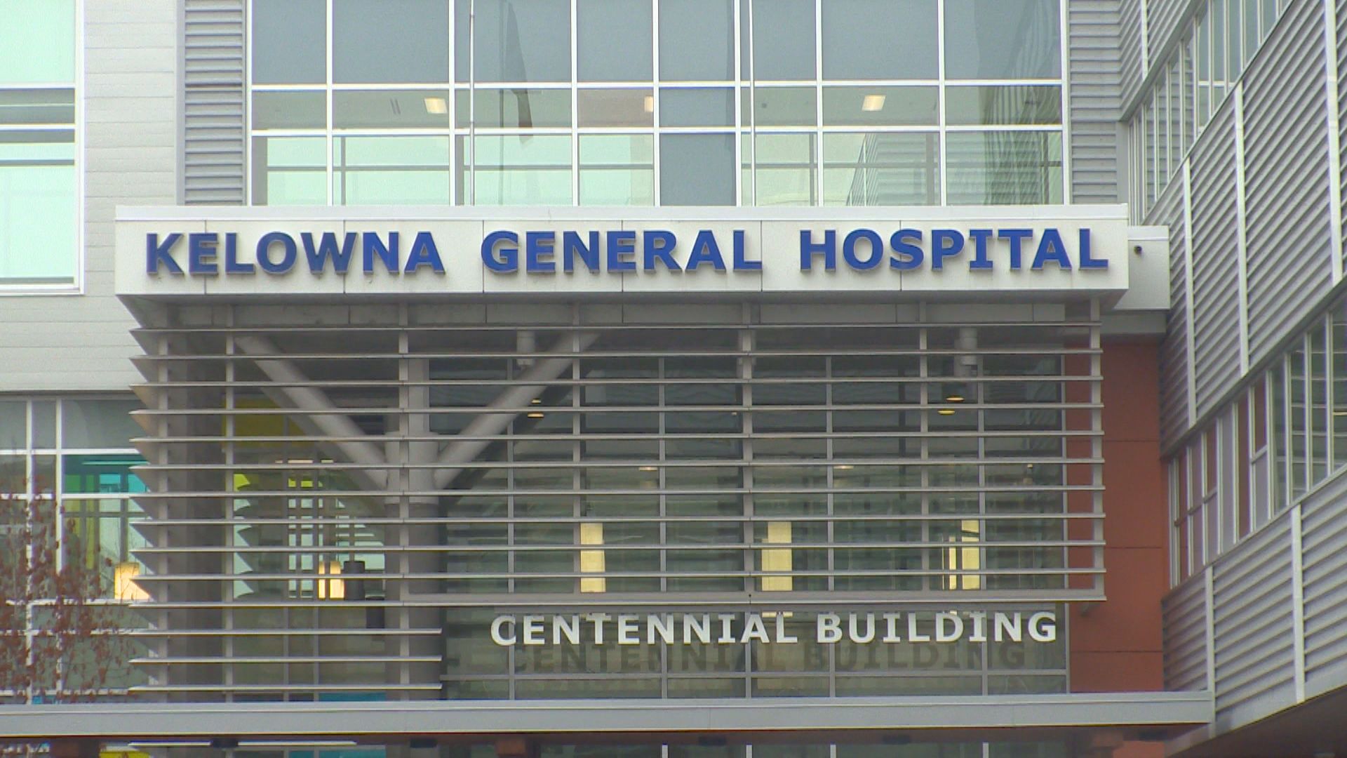 Doctors at Kelowna hospital accuse Interior Health of misleading the public