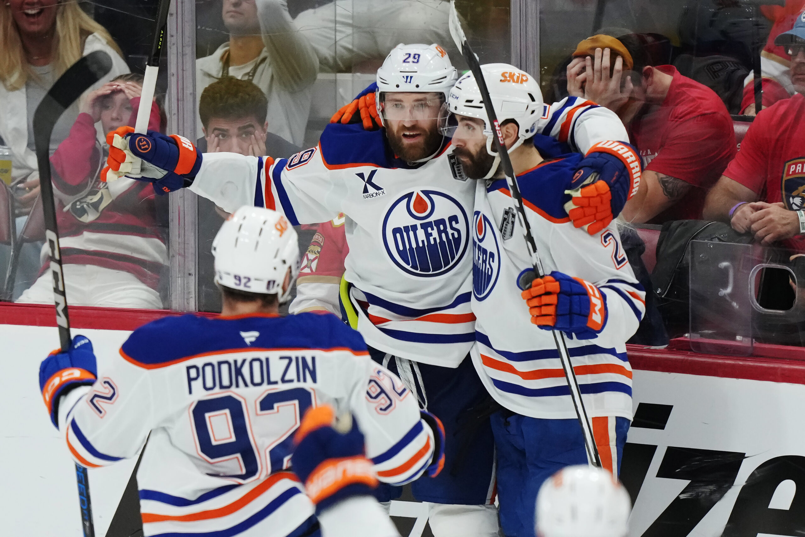 Oilers beat Panthers 5-4 in OT, in Game 4, to tie Stanley Cup Final
