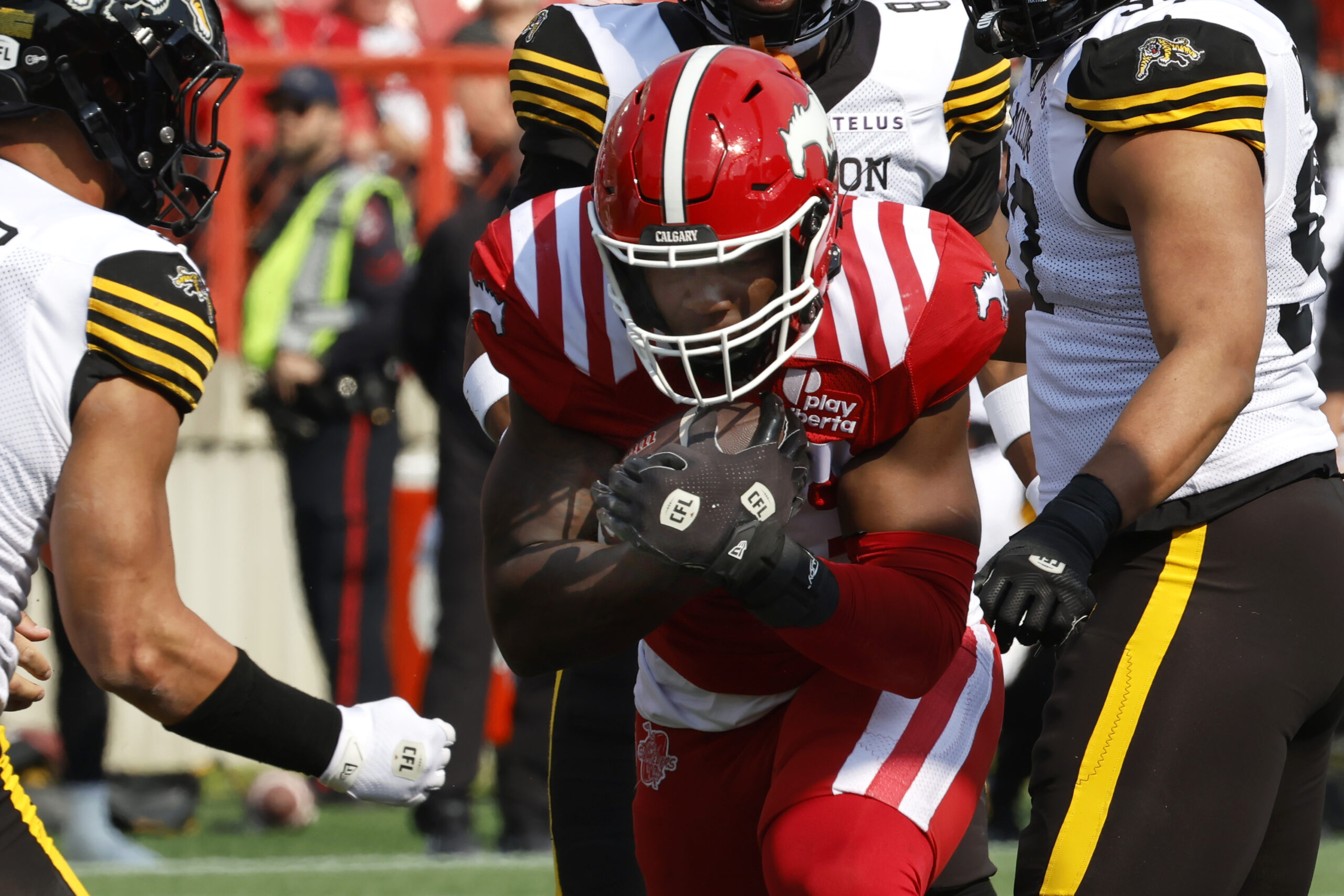 Dedrick Mills, Vernon Adams Jr., spur Stampeders to 38-26 win over Ticats