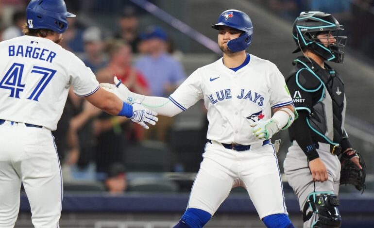 Bichette homers as Blue Jays dump Diamondbacks