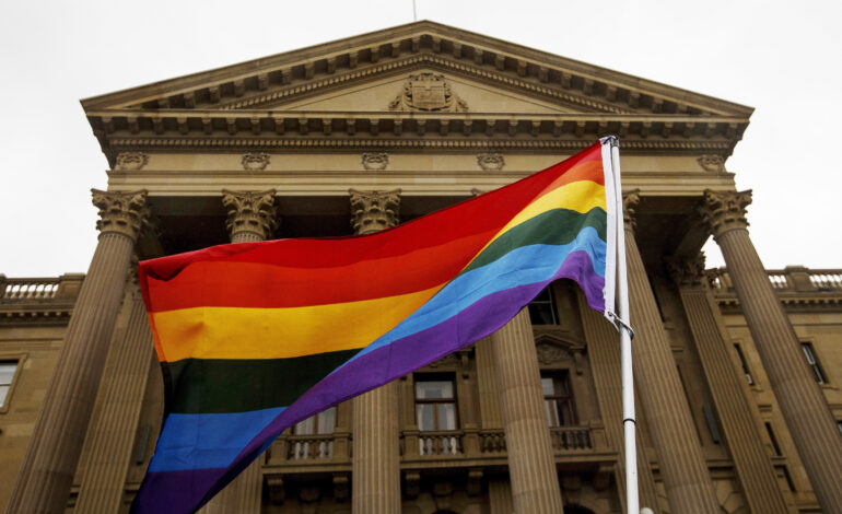 Alberta to use notwithstanding clause on its 3 transgender laws: memo