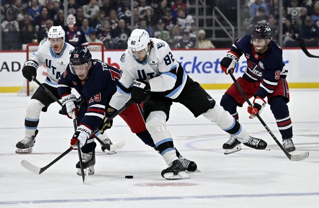 Mammoth continue to grow, impress in hot start