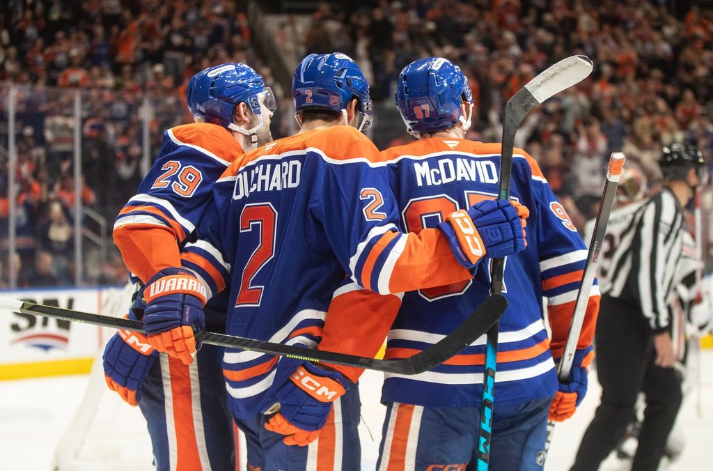 Bouchard bounces back to net OT winner for Oilers
